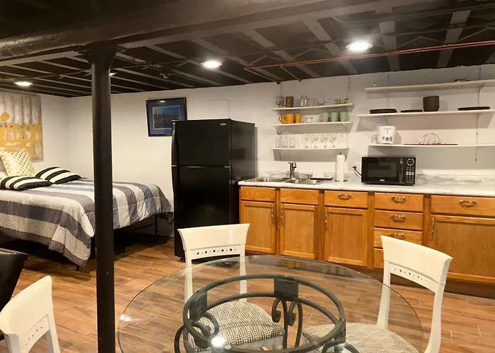 Art Of Sabrinas Dreams Apartment Chicago